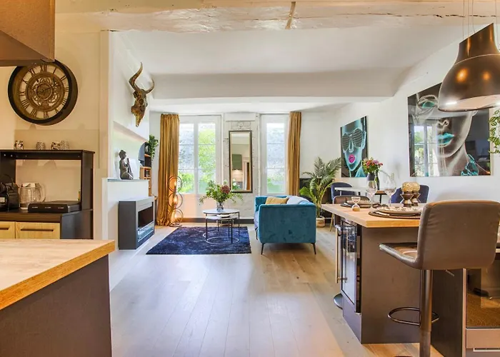 Appartement Avec Vue Sur Le Chateau